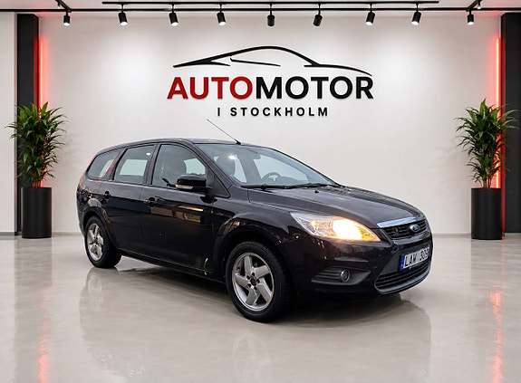 Ford Focus 2 of 8