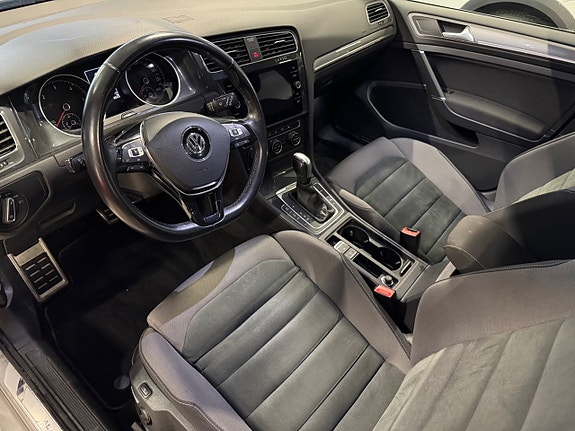 Volkswagen Golf Alltrack 7 of 23
