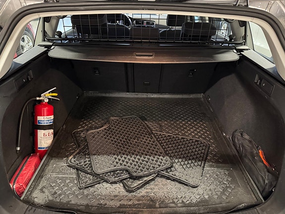 Volkswagen Golf Alltrack 22 of 23