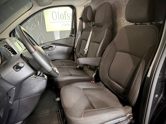 Renault Trafic 4 of 20
