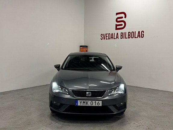 Seat Leon 2 of 5