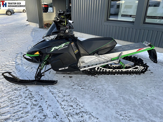 Arctic Cat M 800 med 467 mil -12 4 of 8