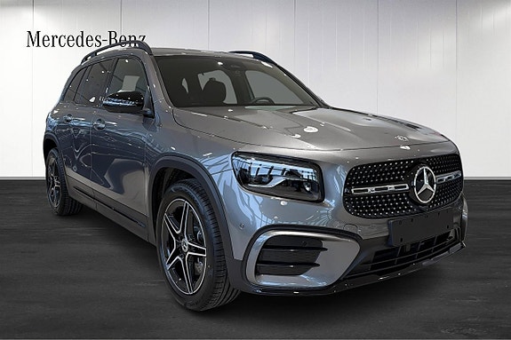 Mercedes-Benz GLB220 d 2 of 12