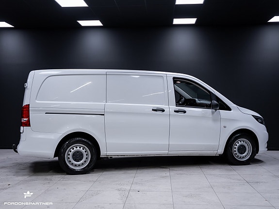 Mercedes-Benz Vito 114 8 of 27