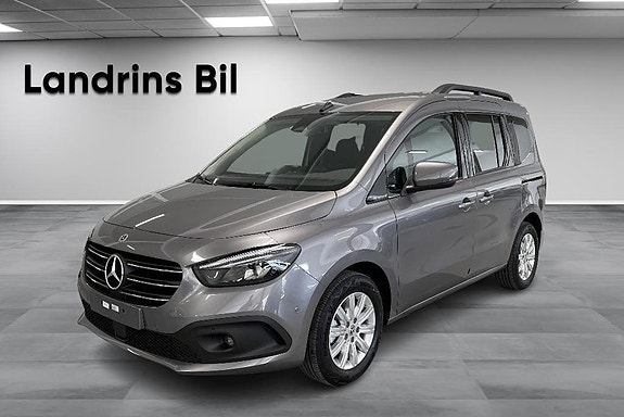 Mercedes-Benz T180 d