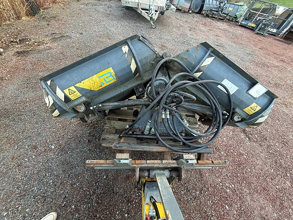 Vikplog Stark NL 2200, Trimafäste med mekaniskt flytläge