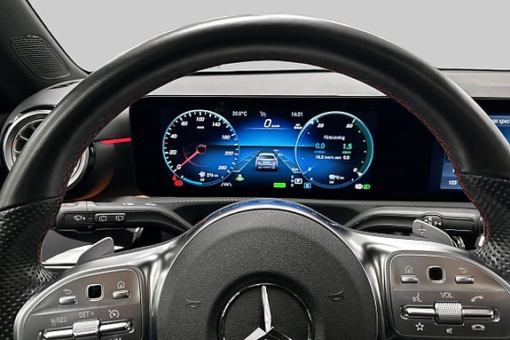 Mercedes-Benz A250 e 10 of 20