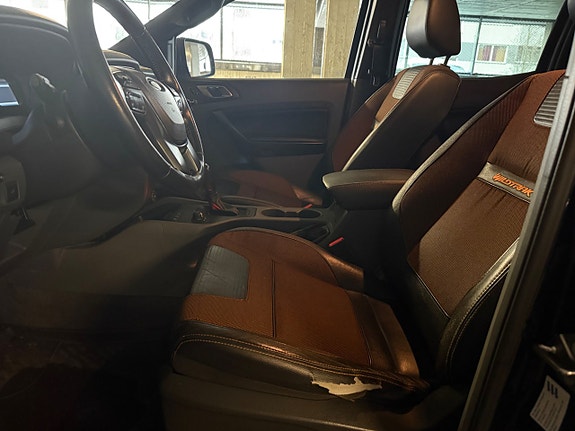 Ford Ranger 13 of 19