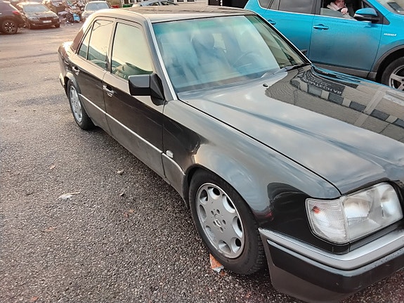 Mercedes-Benz E500