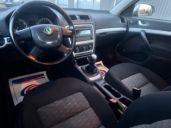 Skoda Octavia 14 of 24