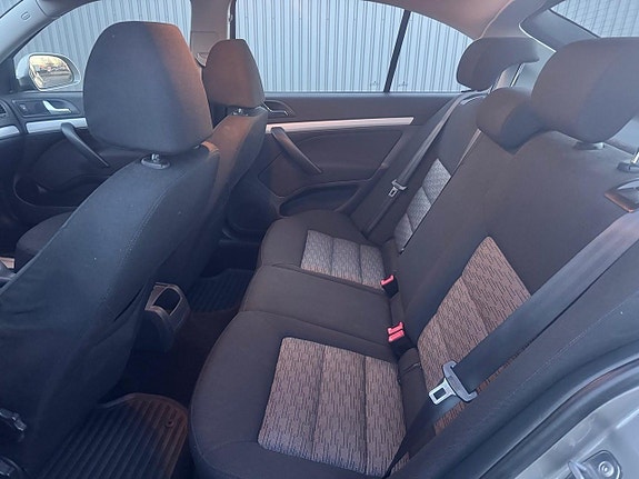 Skoda Octavia 13 of 24