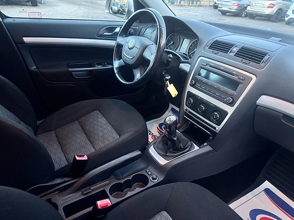 Skoda Octavia 21 of 24