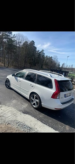 Volvo V50 2012 photo 3