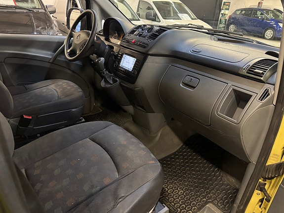 Mercedes-Benz Vito 115 15 of 23