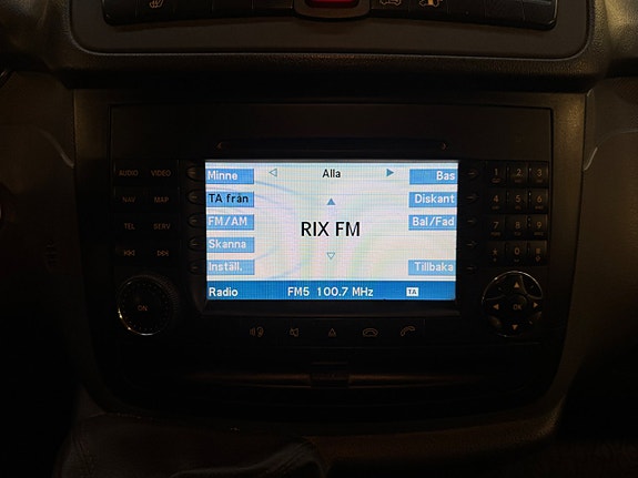 Mercedes-Benz Vito 115 17 of 23