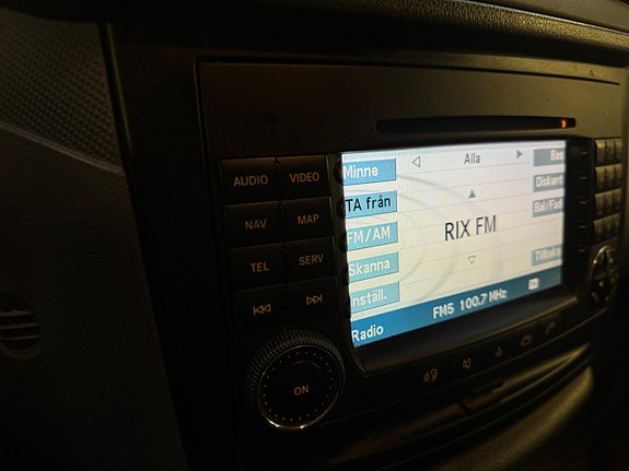 Mercedes-Benz Vito 115 18 of 23
