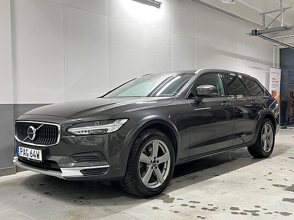 Volvo V90 Cross Country