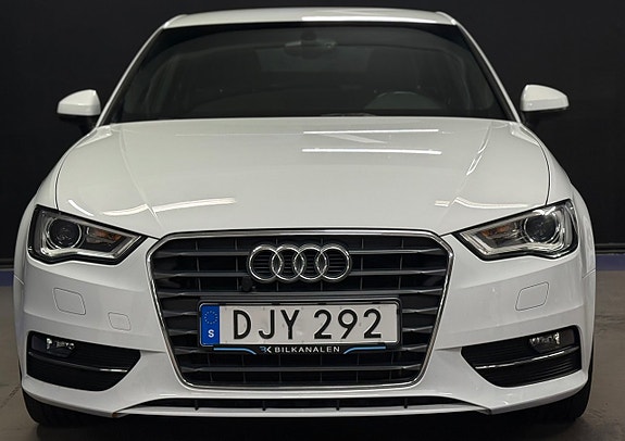 Audi A3 3 of 16