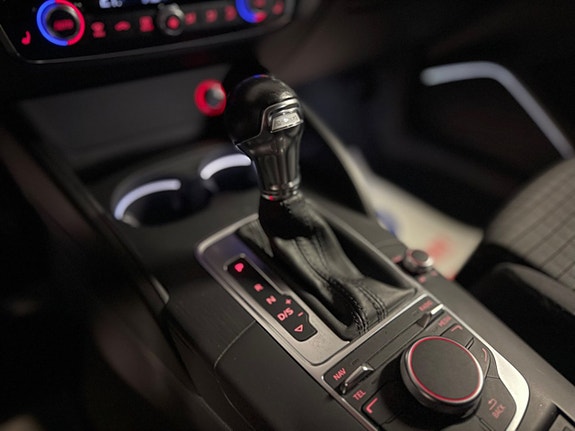 Audi A3 14 of 16