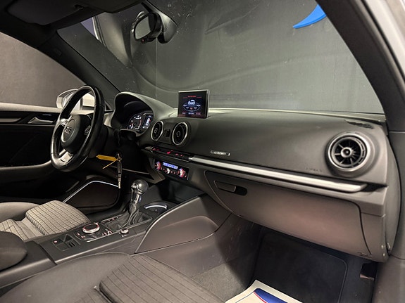 Audi A3 11 of 16