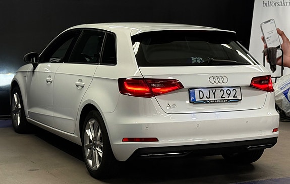 Audi A3 8 of 16