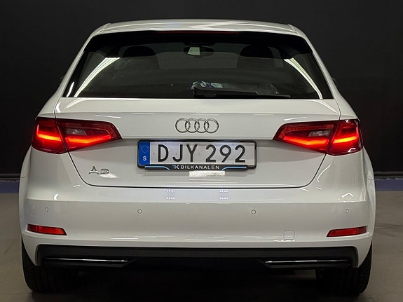 Audi A3 6 of 16