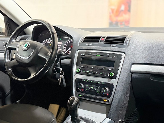 Skoda Octavia 15 of 20