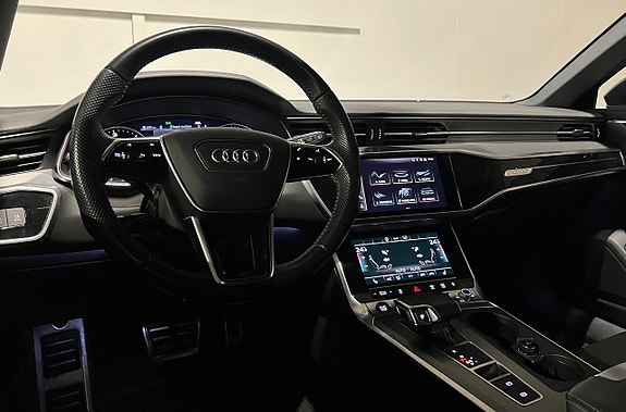 Audi A6 8 of 16