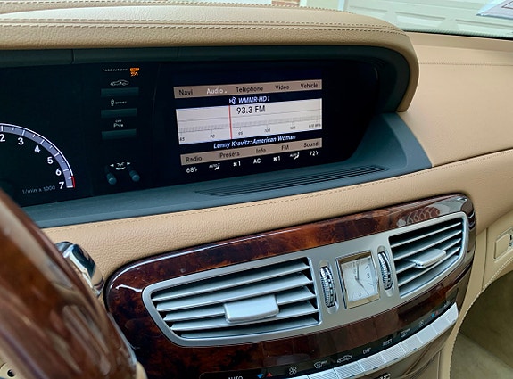 Mercedes-Benz CL500 9 of 13