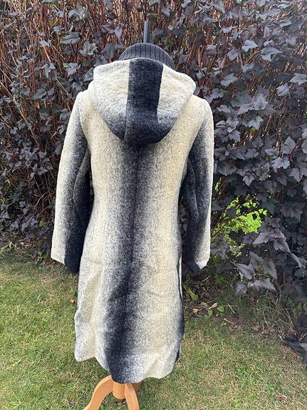 Product image 4 of 13
