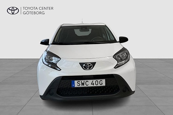 Toyota Aygo X 8 of 13