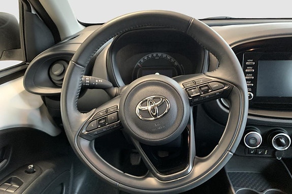 Toyota Aygo X 12 of 13
