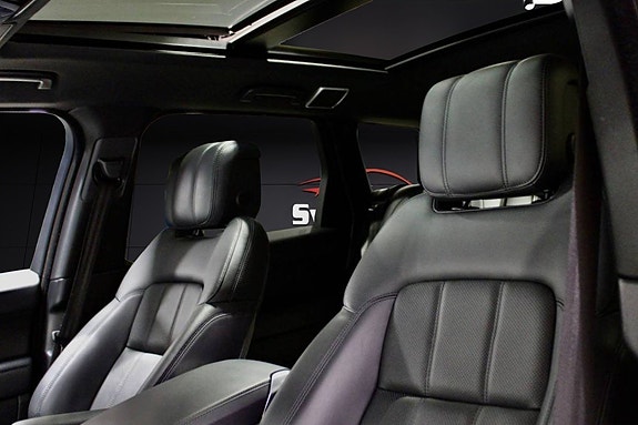 Land Rover Range Rover Sport 7 of 17