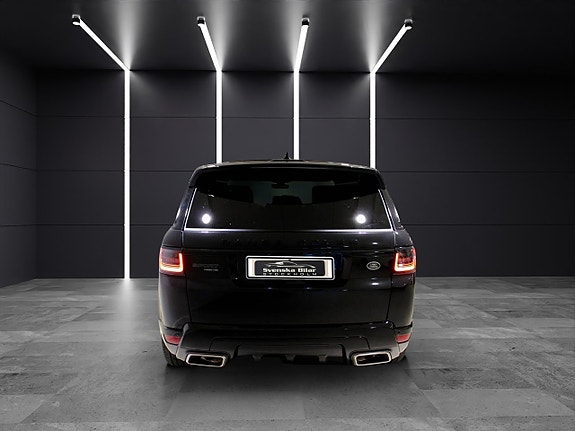 Land Rover Range Rover Sport 5 of 5