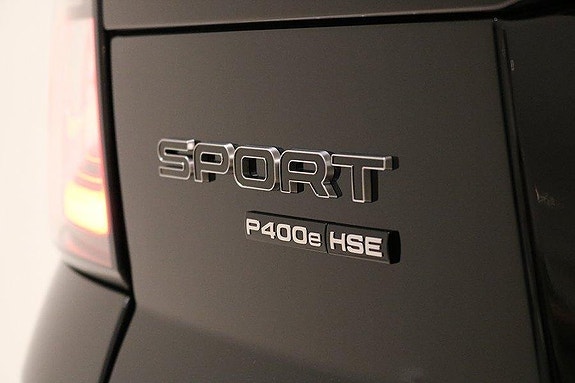 Land Rover Range Rover Sport 17 of 17