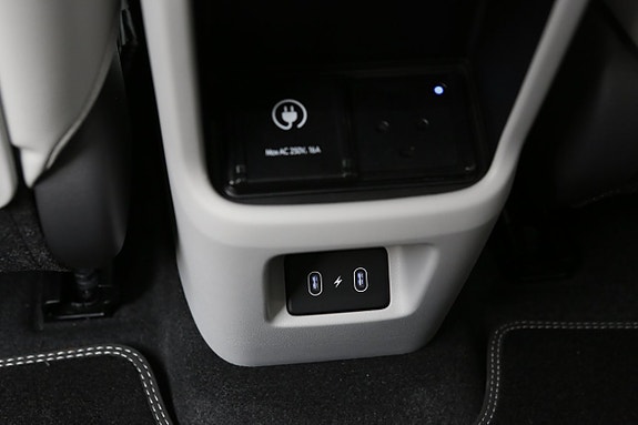 Hyundai Kona 14 of 28