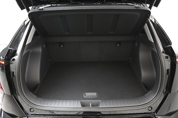 Hyundai Kona 11 of 28