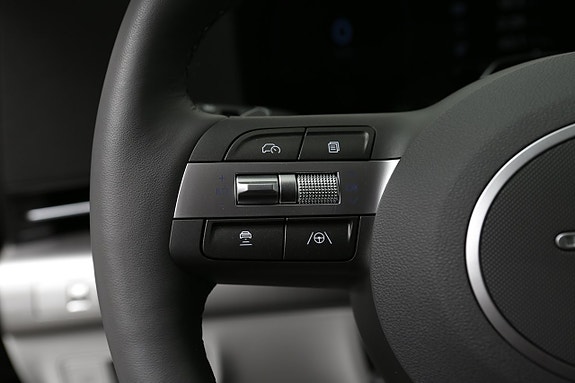 Hyundai Kona 19 of 28