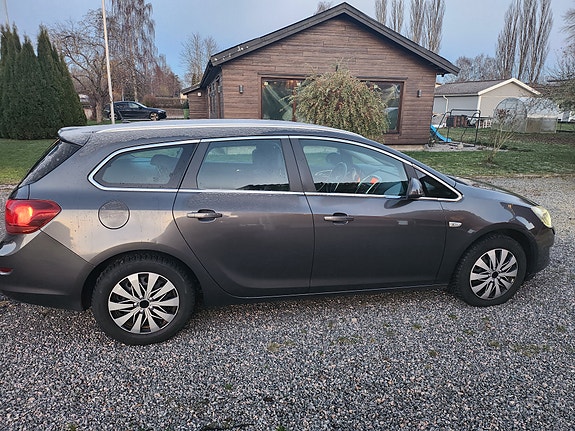 Opel Astra 5 of 5