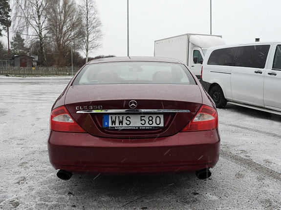 Mercedes-Benz CLS350 3 of 27