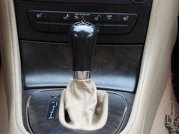 Mercedes-Benz CLS350 23 of 27