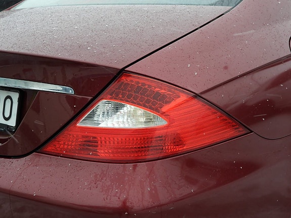 Mercedes-Benz CLS350 4 of 27