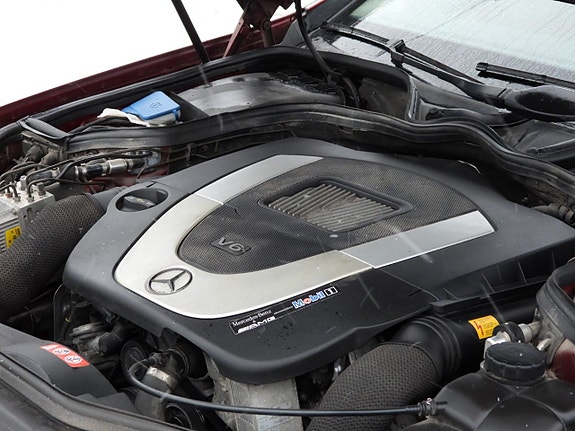 Mercedes-Benz CLS350 26 of 27