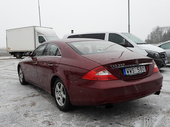 Mercedes-Benz CLS350 2 of 27