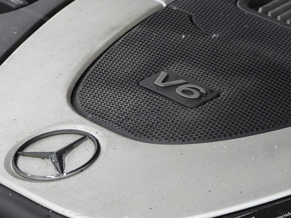 Mercedes-Benz CLS350 27 of 27