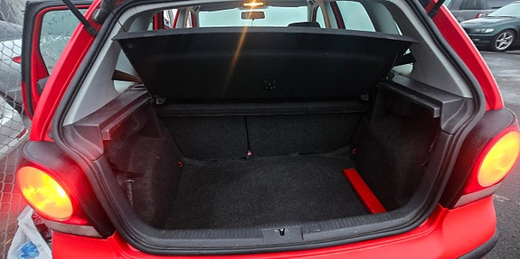 Volkswagen Polo 9 of 9