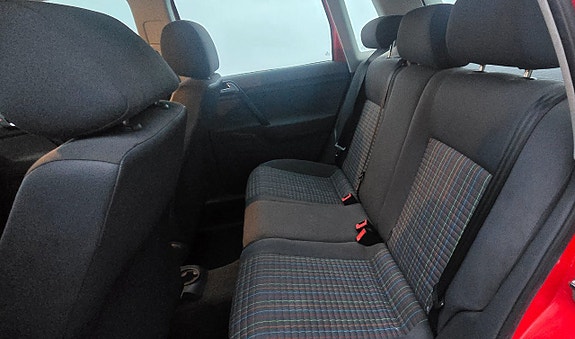 Volkswagen Polo 8 of 9
