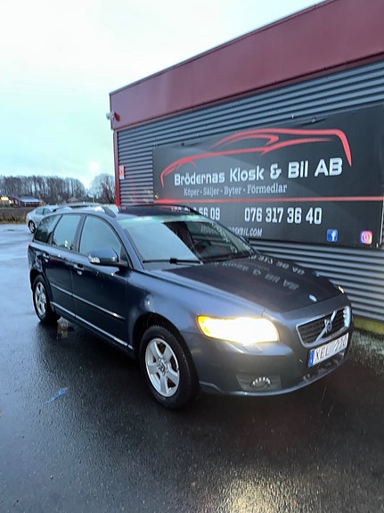 Volvo V50