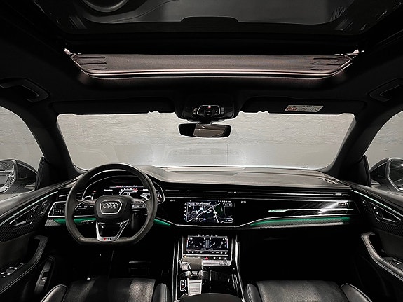 Audi RS Q8 14 of 27