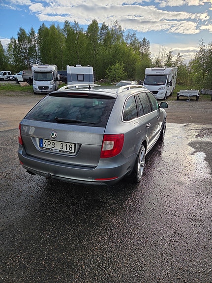 Skoda Superb 5 of 5